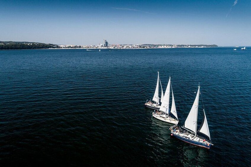 Sopot Yacht Cruise Around the Bay with Welcome Drink 5