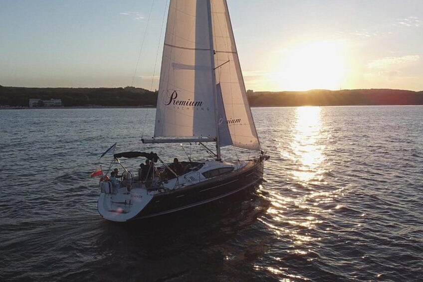 Sopot Yacht Cruise Around the Bay with Welcome Drink 3
