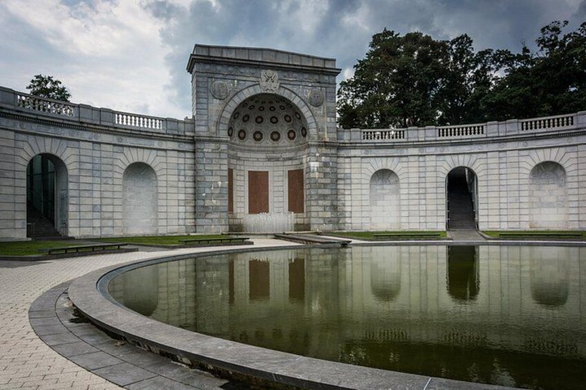 Self Guided Walking Tour of Arlington National Cemetery GPS App 1