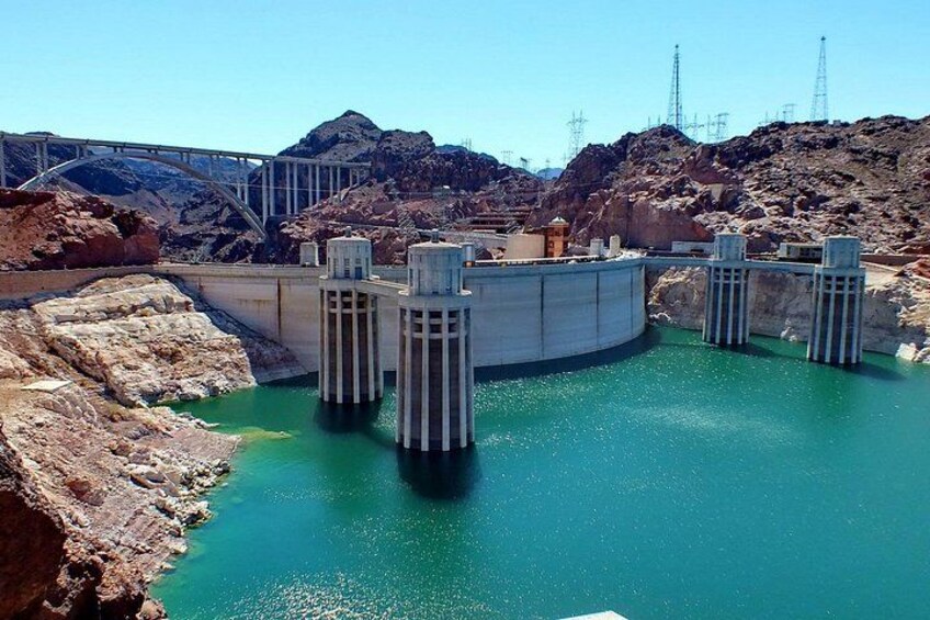 Private 3.5 Hours Mercedes Sprinter Tour in Hoover Dam 1