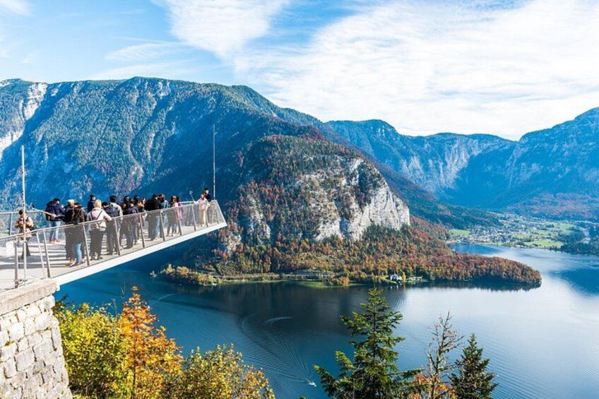 Private Day Tour from Salzburg to Mondsee, St. Gilgen & Hallstatt 4
