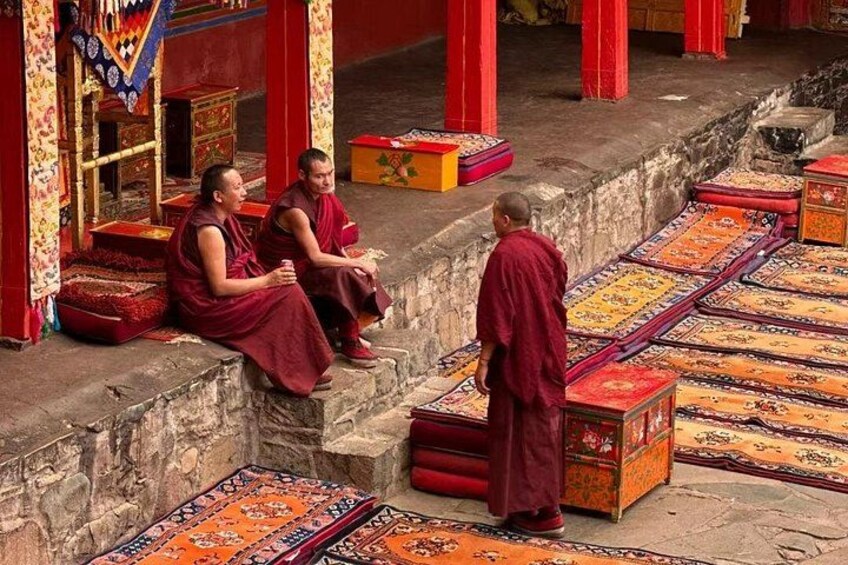 10-day Tibet Tour on Flight and Soft Sleeper train 2