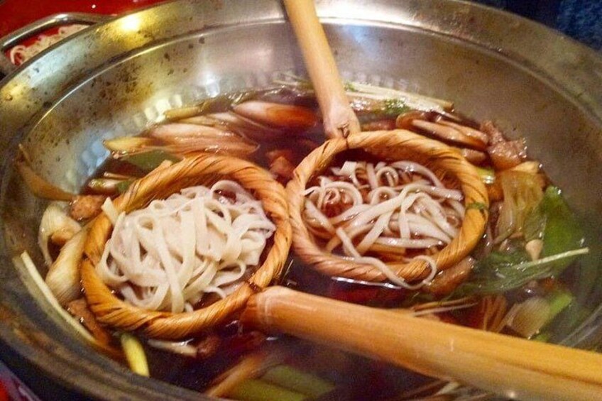 Matsumoto Castle Tour & Soba Noodle Experience 4