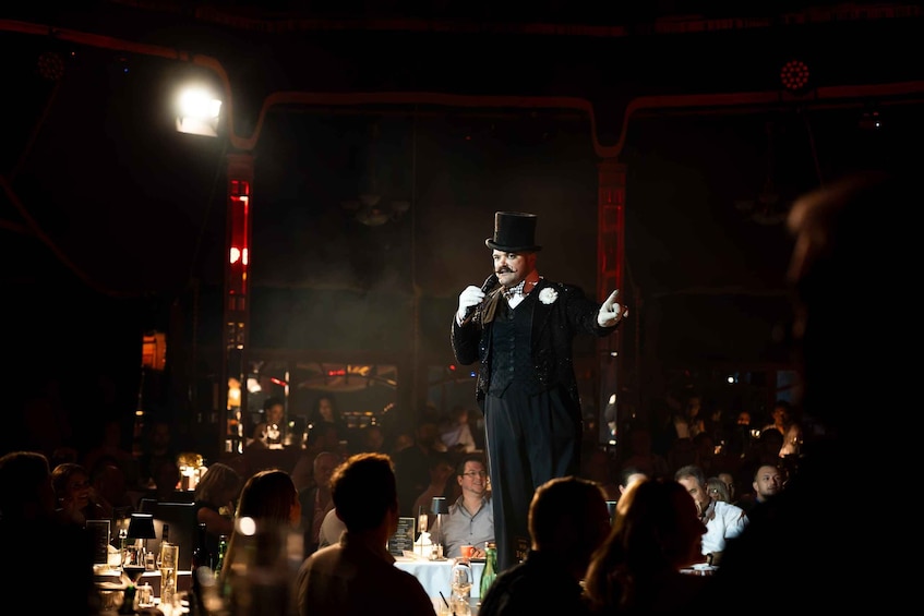 Picture 12 for Activity Mirage Vienna: Burlesque Ohlala – Dinner Show 5
