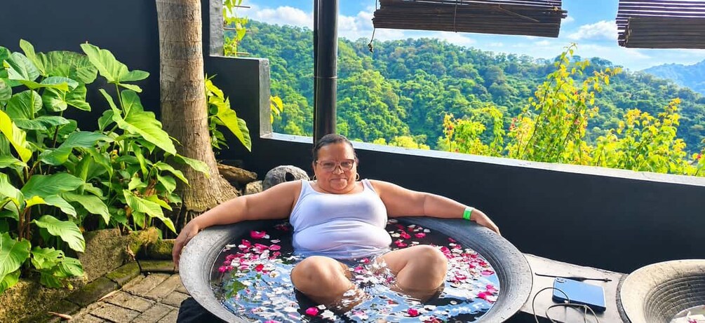 Picture 41 for Activity Tagaytay 3in1 Relaxation~KawaBath/Full Massage/Taal BoatRide 5