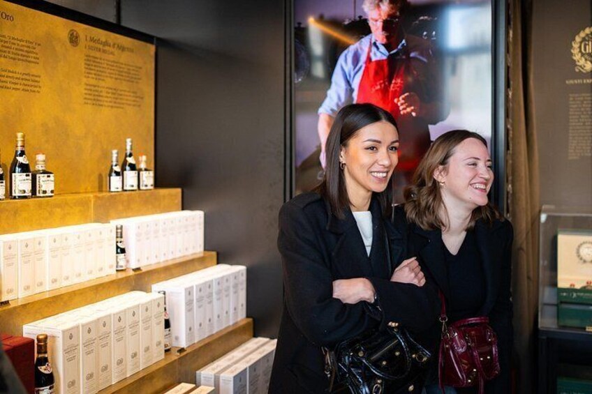 Taste Modena: A Full Meal Walking Food Tour by Do Eat Better 5