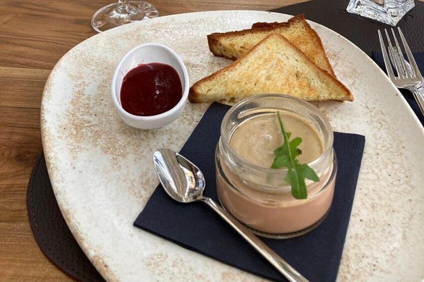 Six course dinner & Macedonian wine pairing at Dropstop Gastrobar 2