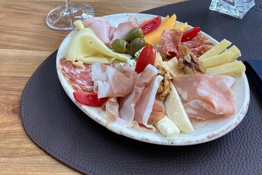 Six course dinner & Macedonian wine pairing at Dropstop Gastrobar 4