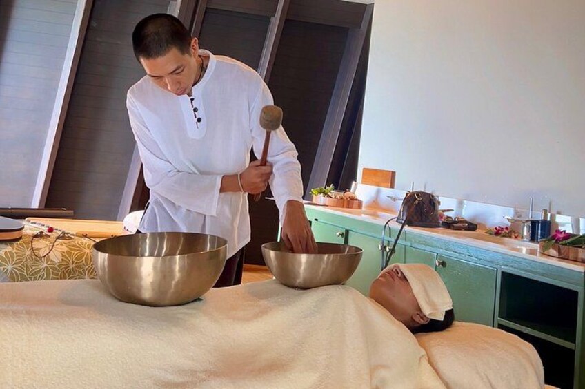 1 Hour 30 Mins Private Tibetan Bowls Sound Massage in Koh Samui 4