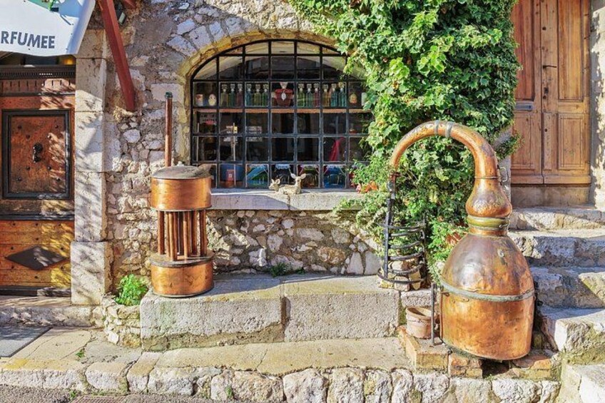 Provence and its Medieval Villages from Nice Full-Day Shared Tour 2