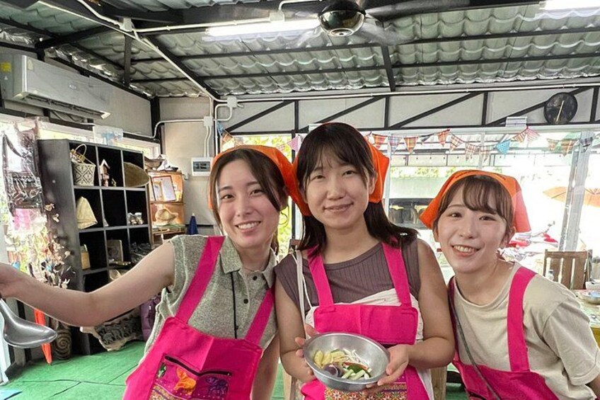 Simply Thai Cooking Experience 2