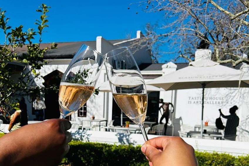 Cheers to a sparkling start—kicking off the wine tasting in style 1