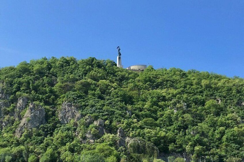Gellérthegy Hill Walk The Jade Stone of Budapest 2