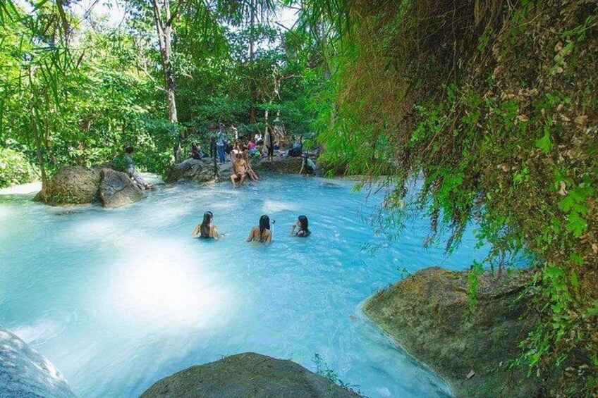 Bangkok 1 Day Traking To Arawan Waterfall 4
