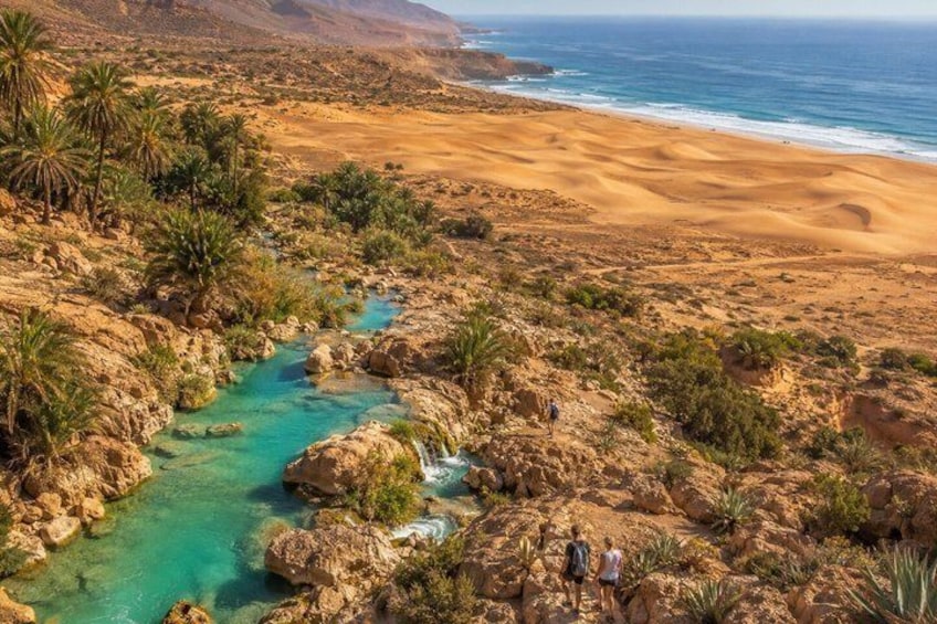Paradise Valley & Desert Sand Dunes with Camel Ride/lunch 1