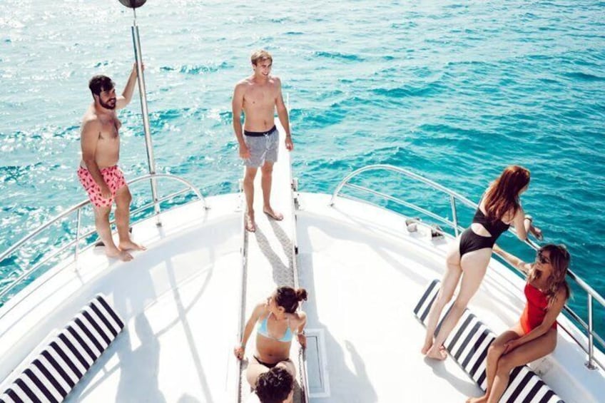 Morning Palma Bay Boat Tour with Food 1