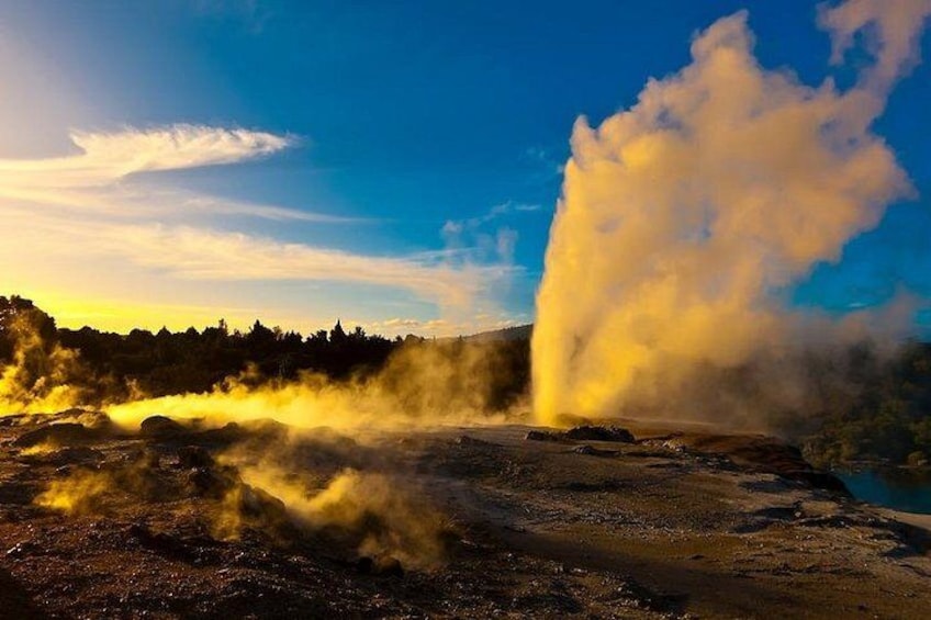 Rotorua Geothermal Experience Private Tour 4