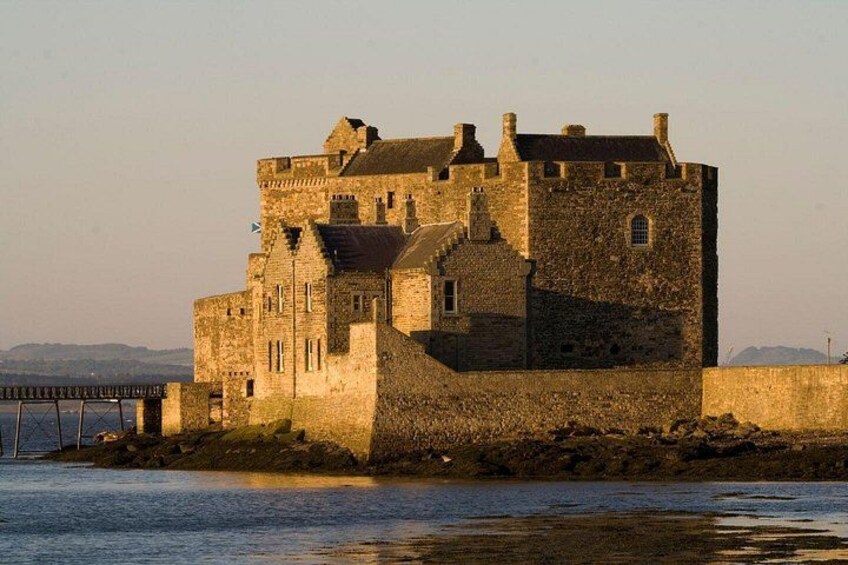 Outlander and Castles Film Locations Day Tour from Edinburgh 1