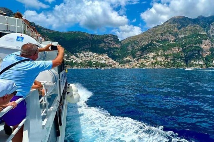 Capri Excursion: Ferry and Panoramic Boat Tour 1