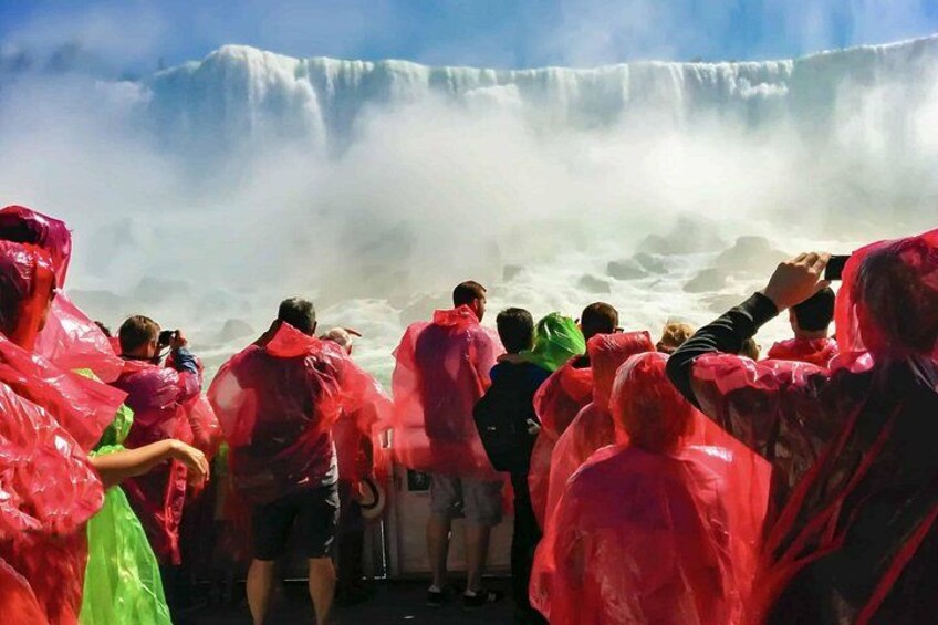 Niagara Falls Hornblower Boat Cruise 2