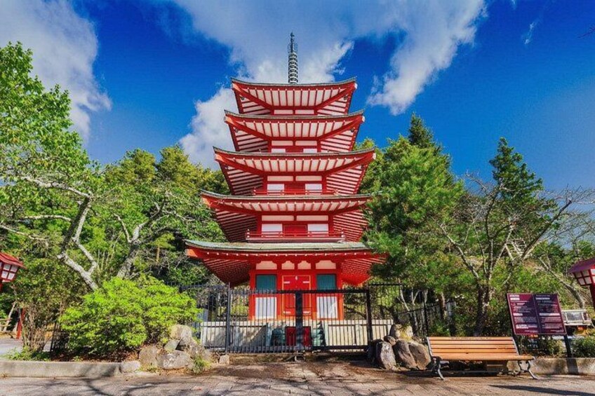 Mount Fuji Full Day Sightseeing Tour from Tokyo 4