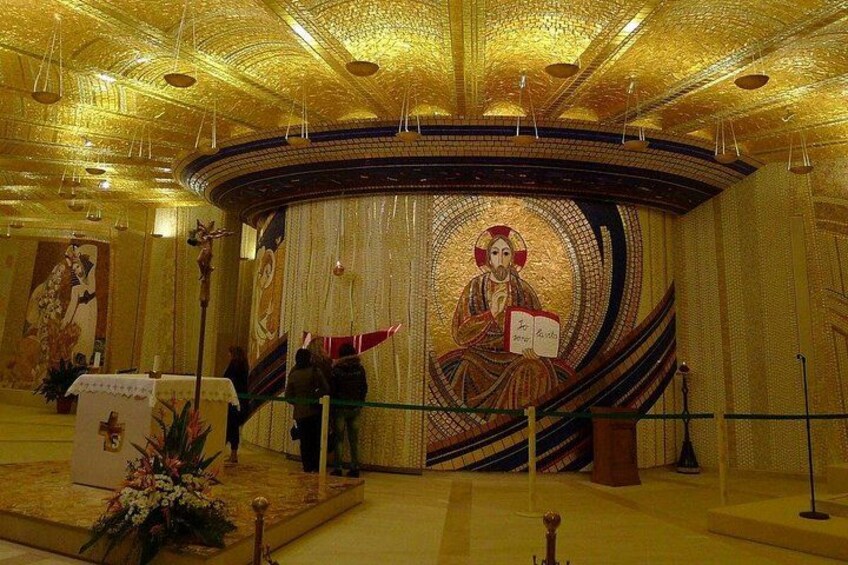 Small groups from Rome: Padre Pio and Grotto of San Michele 3