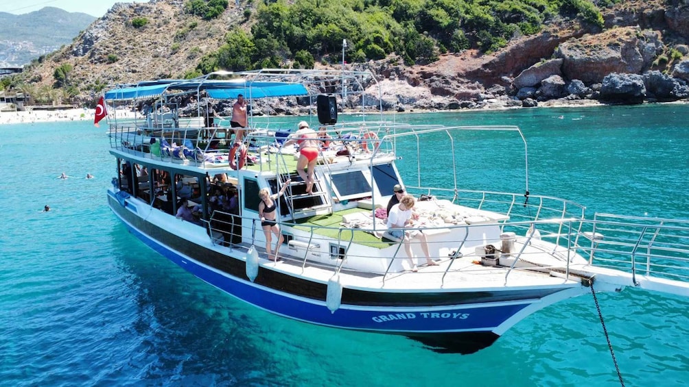 Picture 8 for Activity Alanya:Snorkeling Boat Tour with Lunch&Unlimited Soft Drinks 2