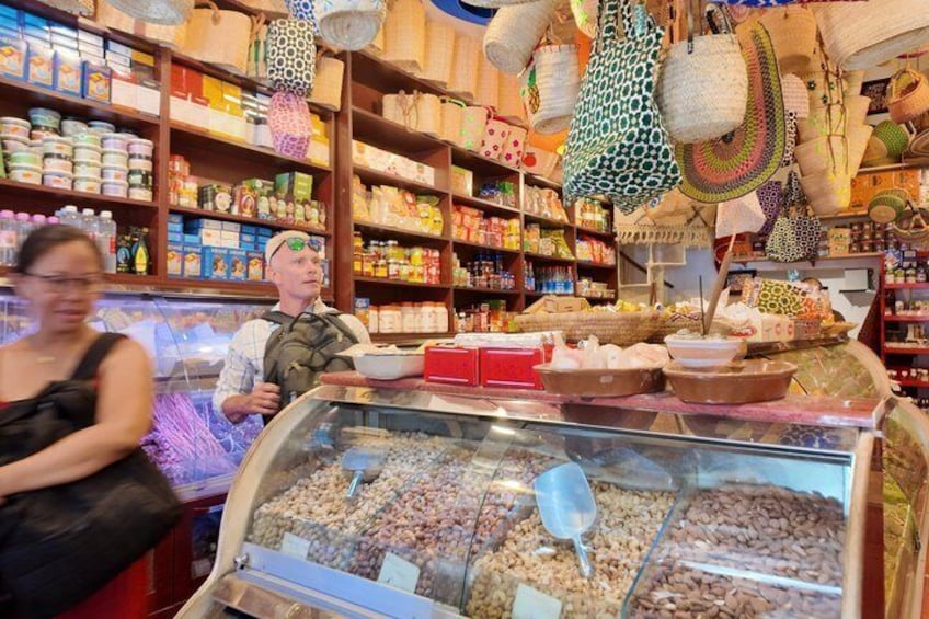Marseille Old Town Food Tour 3
