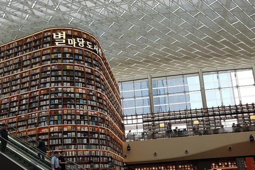 K-Culture Adventure in Seoul Self-Guided Walking Tour 2