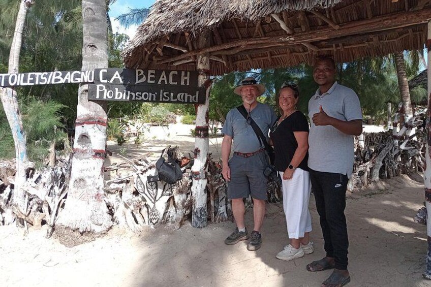 Gede Ruins and Robinson Island and Hells Kitchen Marafa Day Tour 4