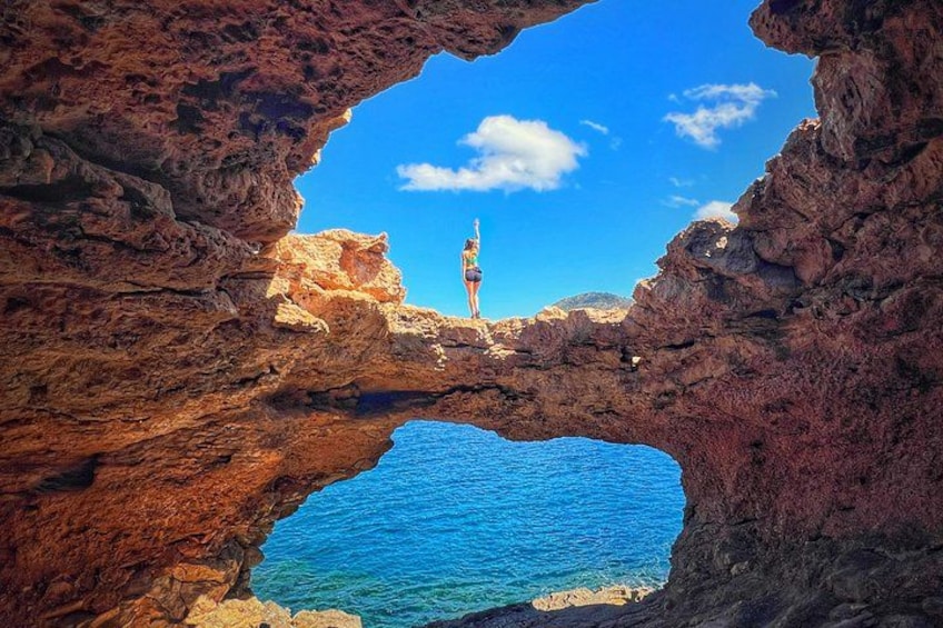 Hiking to the most secret spots of Ibiza 1