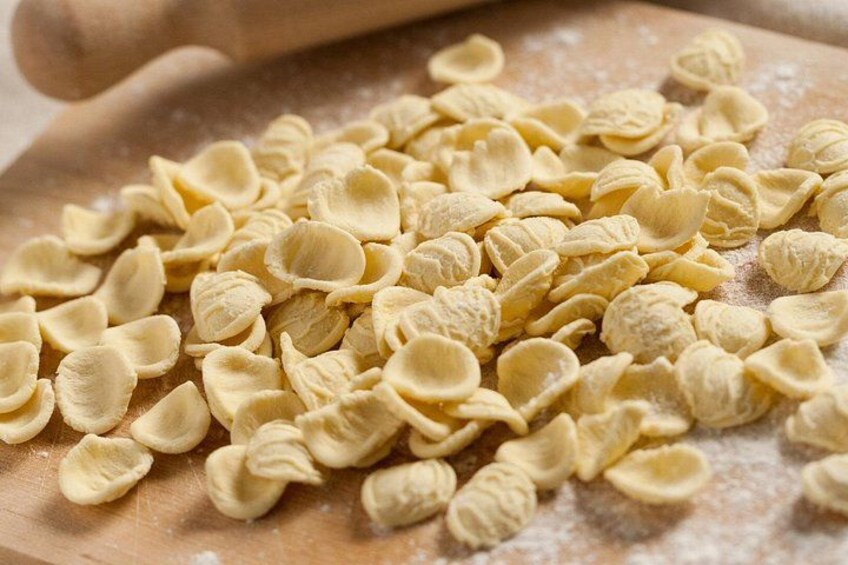 Bari: Street Food Walking Tour with a Local Guide 5