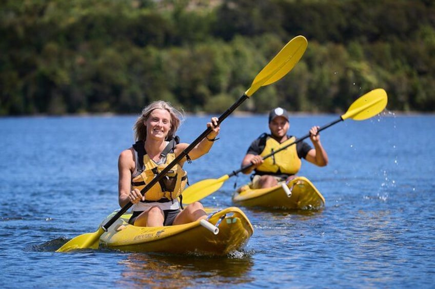 Daytime Canyon Kayak Tour on Waikato River 2