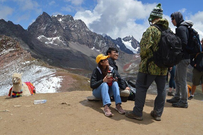 Rainbow Mountain Adventure: Full-Day Hike from Cusco 3