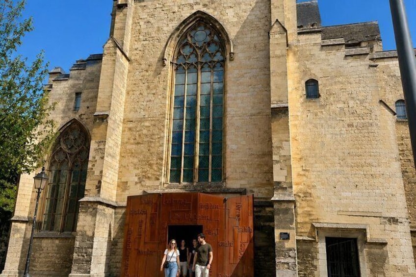 Maastricht Scavenger Hunt & Highlights Self-Guided Walking Tour 5