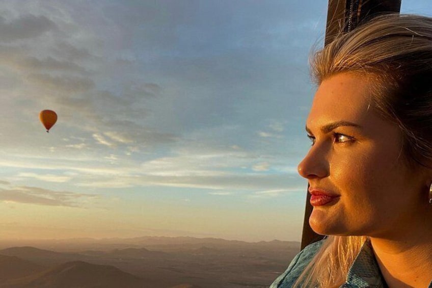 Luxury Hot Air Balloon Flight and Royal Berber Breakfast 4