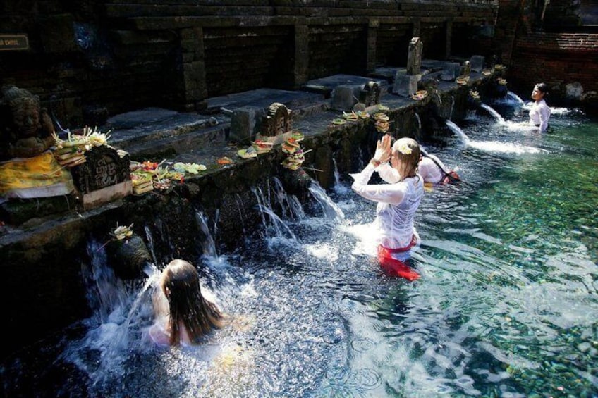 South Bali Customizable uluwatu ubud nort of bali lempuyang tour 2