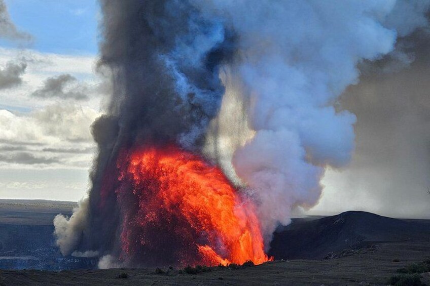 Episode 38 eruption at Halemaumau Crater on Kilauea Hawaii 2