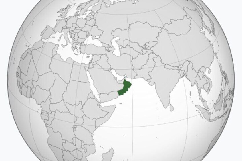 En jordglob som visar Mellanöstern, inklusive länder som Saudiarabien och Iran. 5