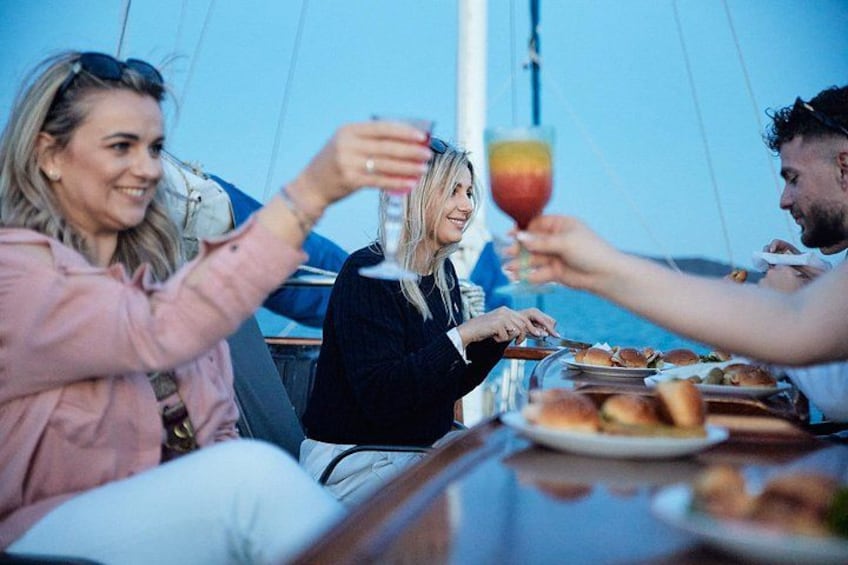 Athens Sunset Dinner Cruise – Swim Stop, Dinner & Open Bar 3