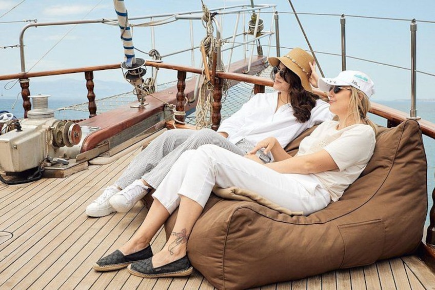 Athens Sunset Dinner Cruise – Swim Stop, Dinner & Open Bar 4