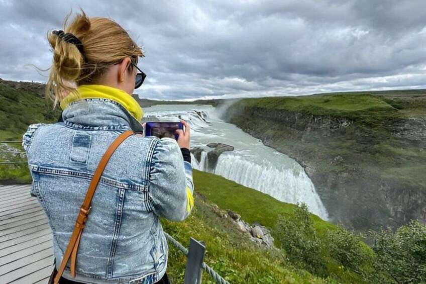 Small Group: Golden Circle Tour from Reykjavik Cruise Terminals 4