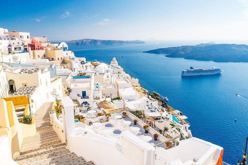 Santorini's Famous Fira to Oia Hike: A Private tour Adventure 2