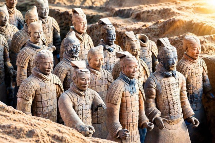 Xi'an: Terracotta Army All-Inclusive Tour with Family Lunch 1