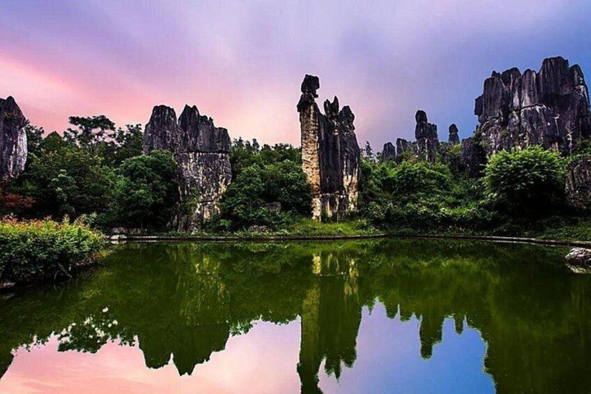 Stone Forest + Yiliang Roast Duck + Kunming City Private Tour 4
