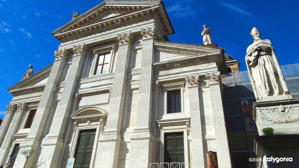 Picture 2 for Activity Urbino Private Tour: The Renaissance Town of Raffaello 3