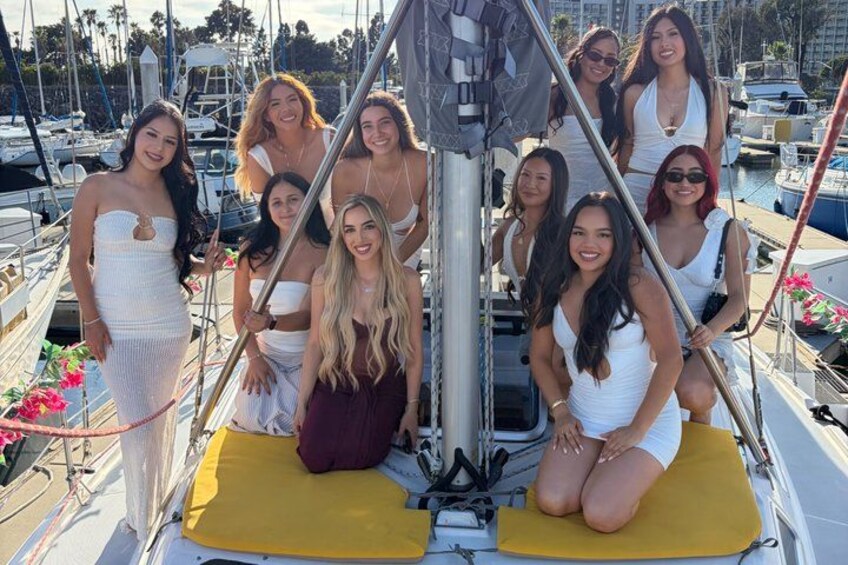 Private Sunset Sail in San Diego up to 12 guests 1
