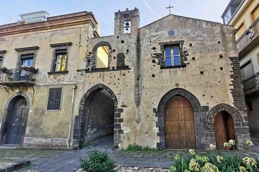 Randazzo Town with Etna Winery Experience 2