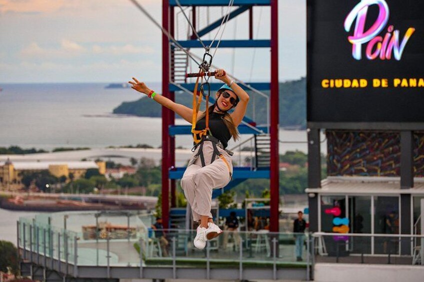 Zipline in Panama City. 5