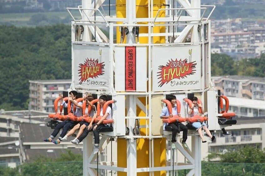 You can't help screaming as you free fall on the Crazy Hyuuuu/Crazy Stooon 5